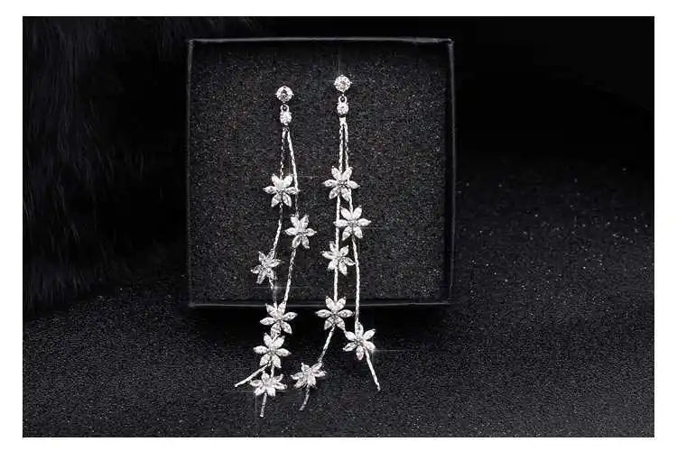 Silver Flower Earrings