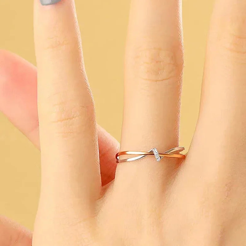 Two Tone Intertwined Rings