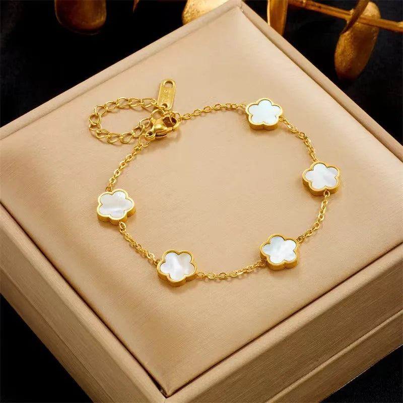 Five-Leaf Clover Bracelet